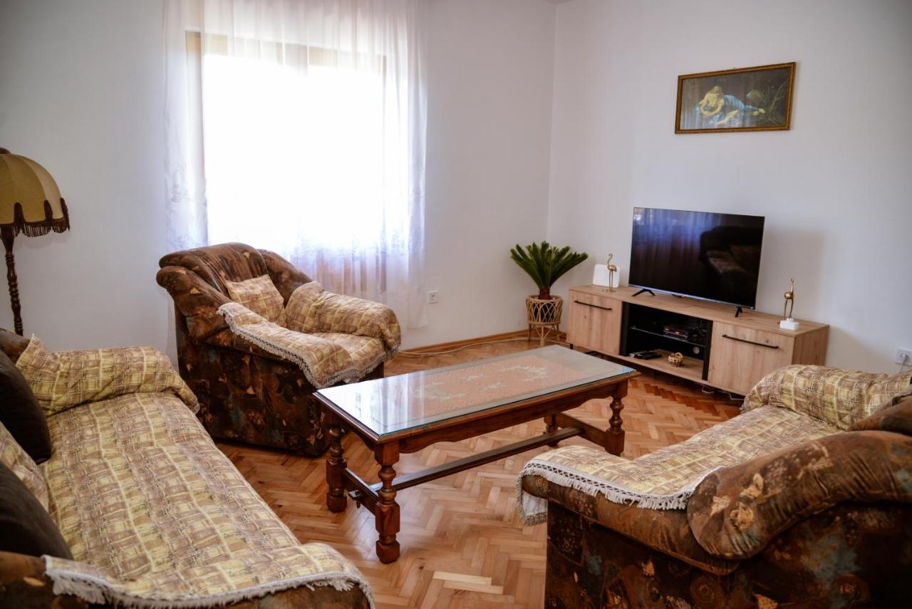 Apartment Nikola Kotor Exterior photo